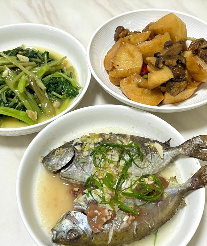 难吃网友正要开骂看到饭菜后不吃算了pg模拟器试玩四川女子吐槽婆婆做饭(图3)