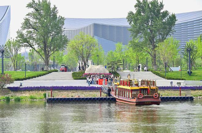 2：三大+书市+特色小镇打卡文旅新地标pg电子游戏网站120小时玩转副中心-(图1)