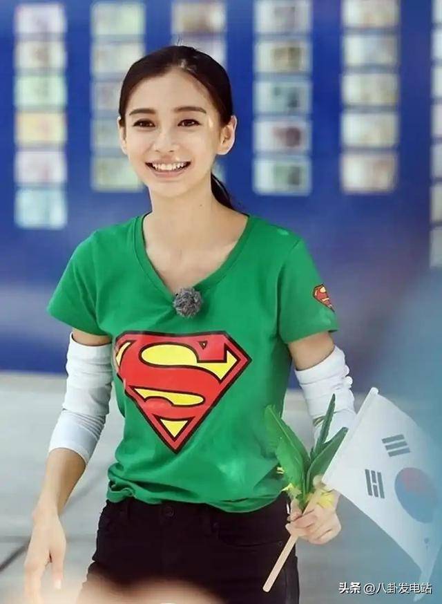 光！穿着朴素皱纹明显为小店站台让人唏嘘pg模拟器电脑版37岁杨颖澳门生图曝(图10)