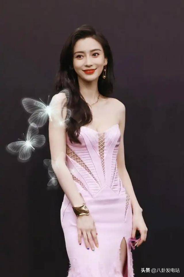 光！穿着朴素皱纹明显为小店站台让人唏嘘pg模拟器电脑版37岁杨颖澳门生图曝(图18)