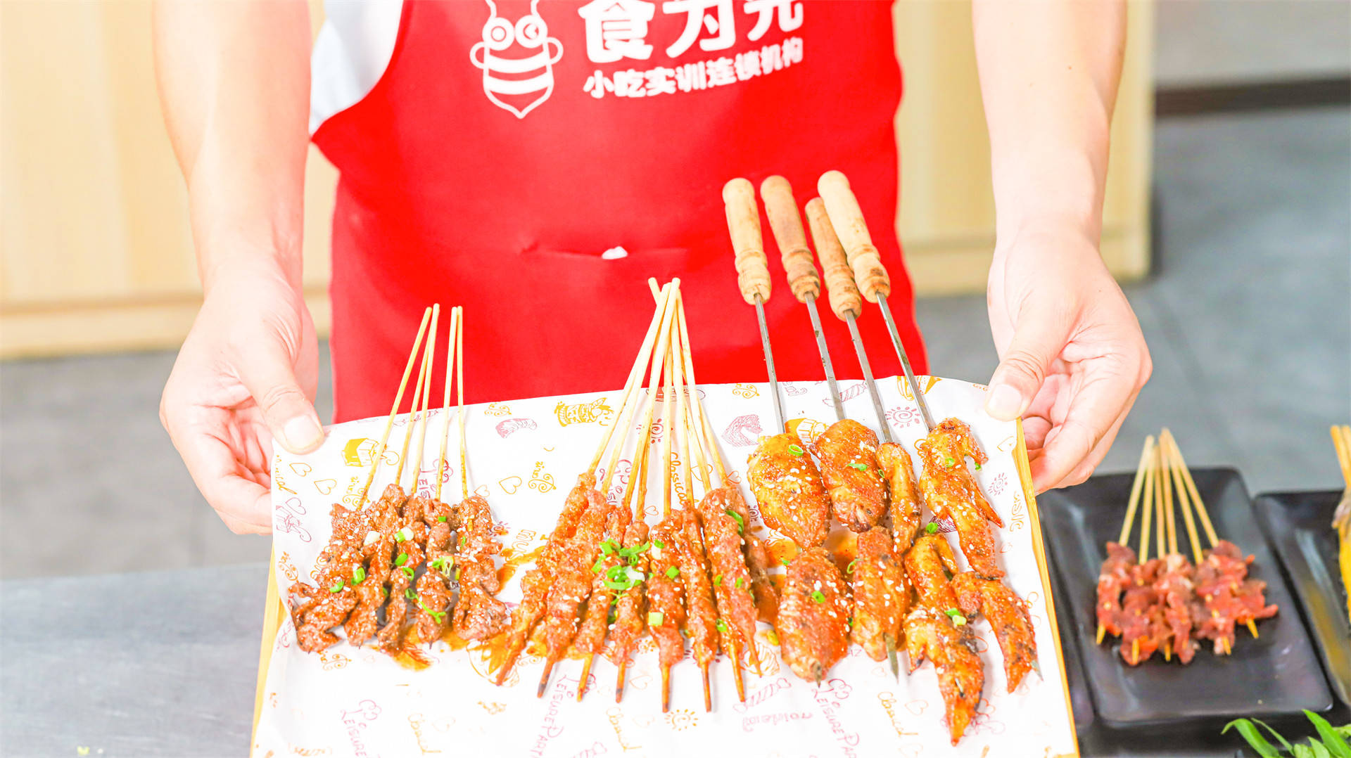 冲！年底创业的 4 大优势错过真的要再等一年！摆摊卖什么赚钱成本又低(图4)