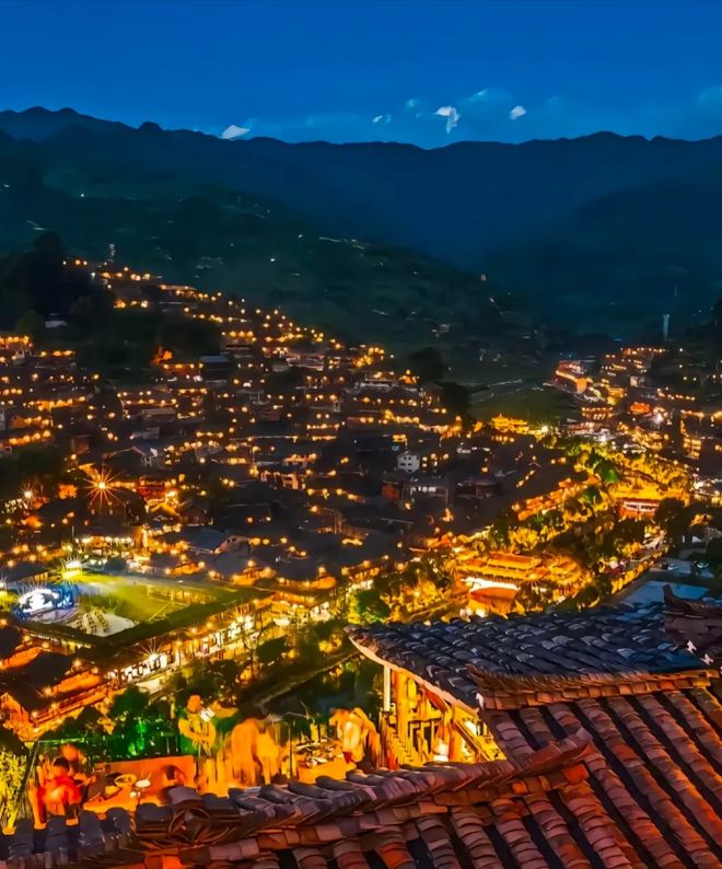 四晚跟团黄果树瀑布经典线路游玩心得pg电子试玩从西安出发贵州 5 天(图3) 四晚跟团黄果树瀑布经典线路游玩心得pg电子试玩从西安出发贵州 5 天(图3)